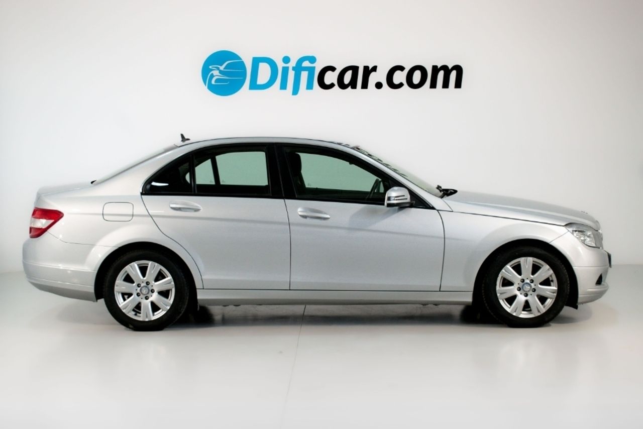 Foto Mercedes-Benz Clase C 4