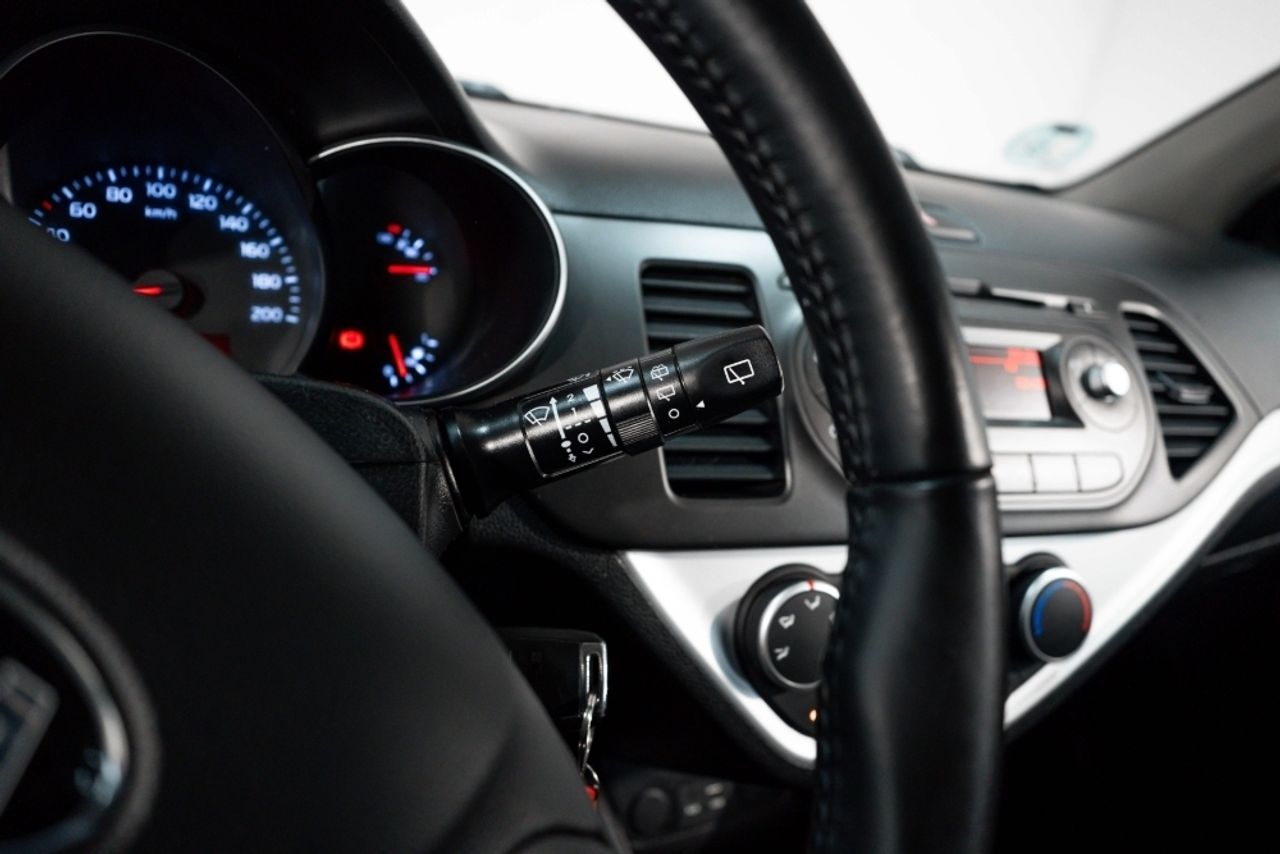 Foto Kia Picanto 16