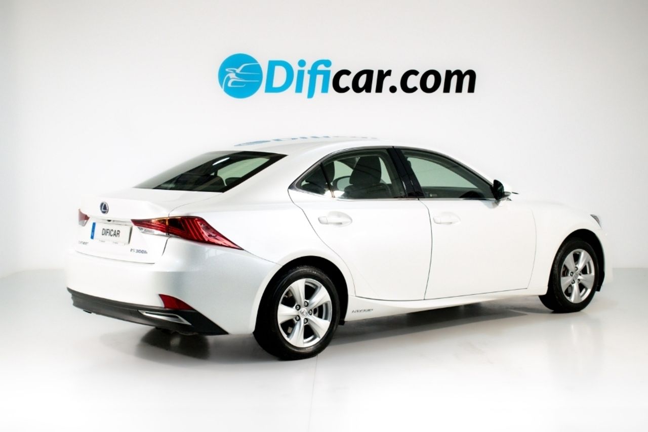 Foto Lexus IS 6