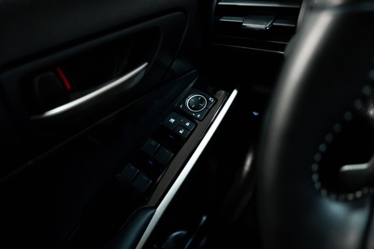 Foto Lexus IS 12