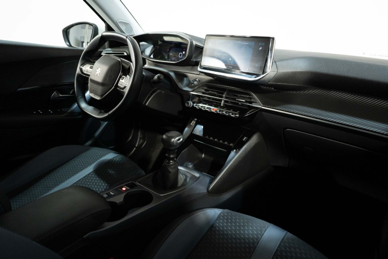 Foto Peugeot 2008 23