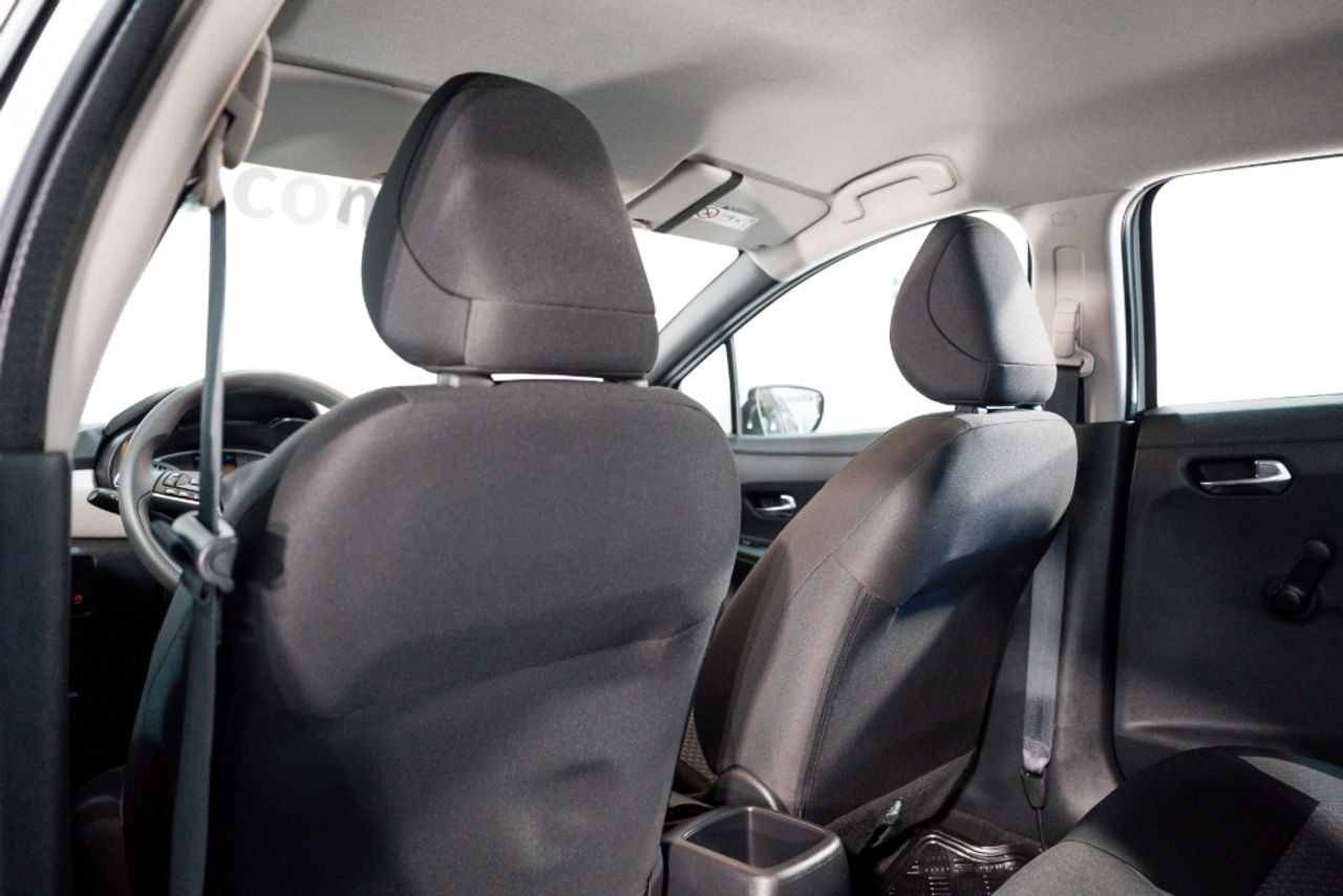 Foto Nissan Micra 26