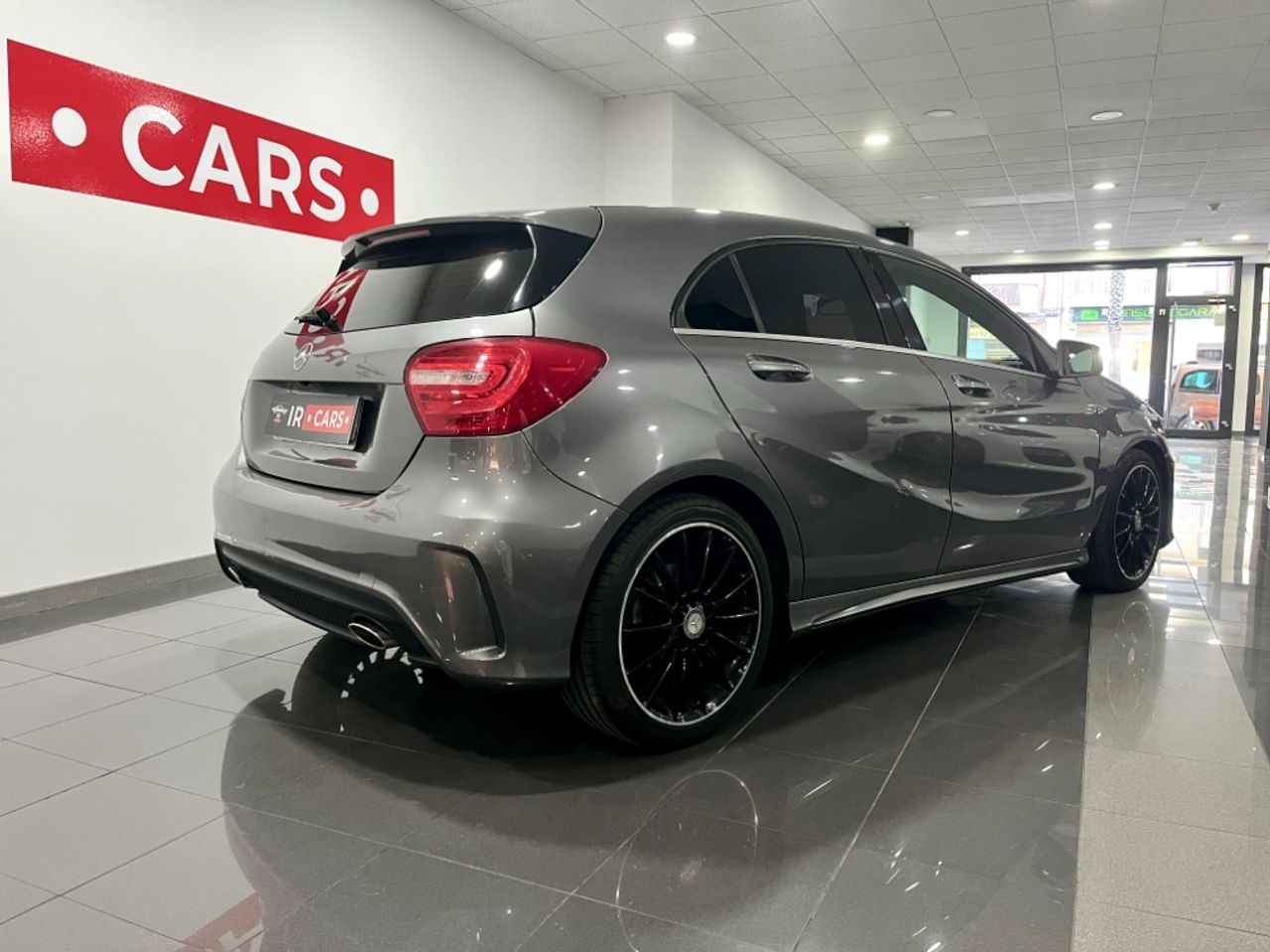 Foto Mercedes-Benz Clase A 2