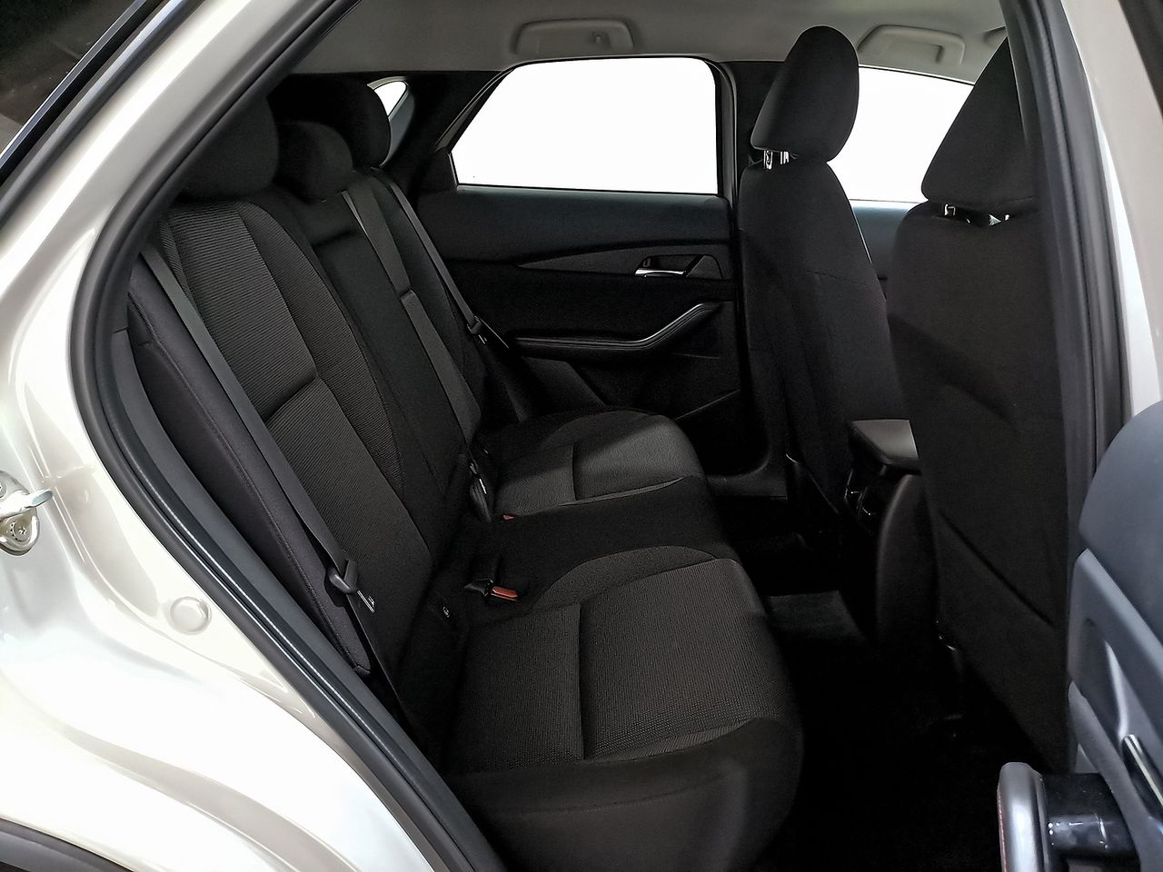 Foto Mazda CX-30 8