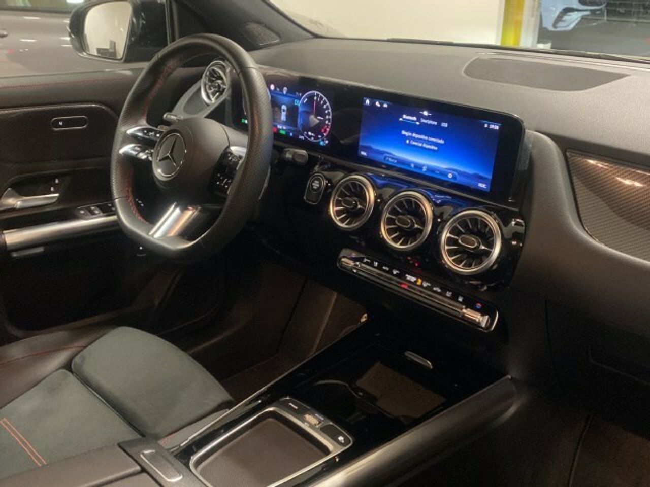 Foto Mercedes-Benz Clase GLA 6