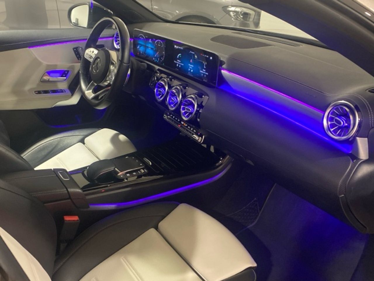 Foto Mercedes-Benz Clase CLA 10