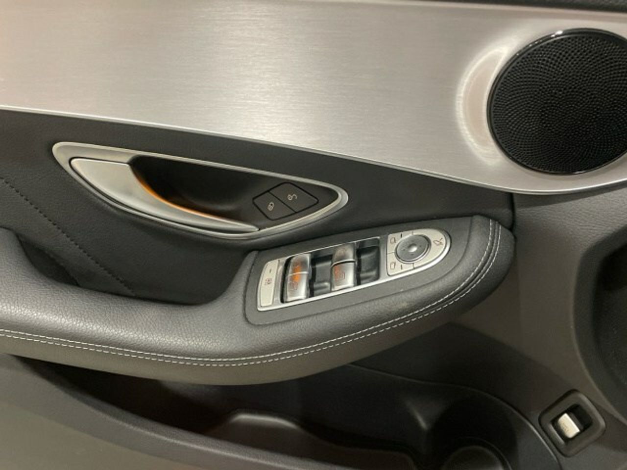 Foto Mercedes-Benz Clase C 18