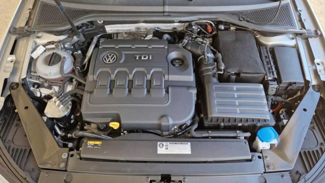 Foto Volkswagen Passat 8