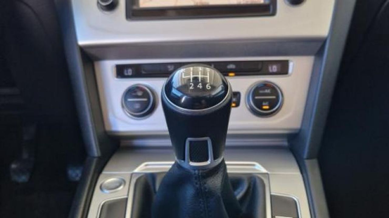 Foto Volkswagen Passat 17