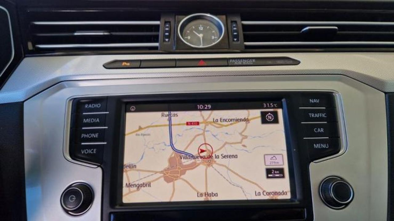Foto Volkswagen Passat 18