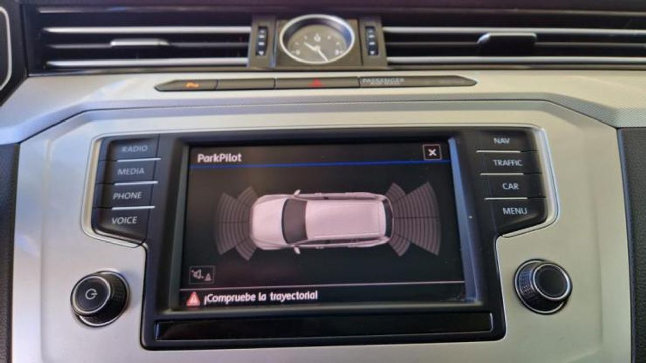 Foto Volkswagen Passat 20