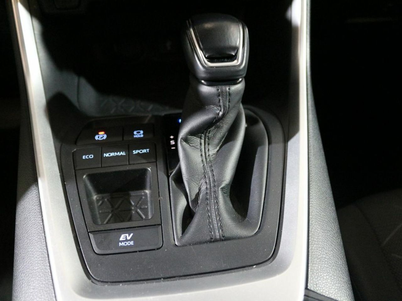 Foto Toyota Rav4 27