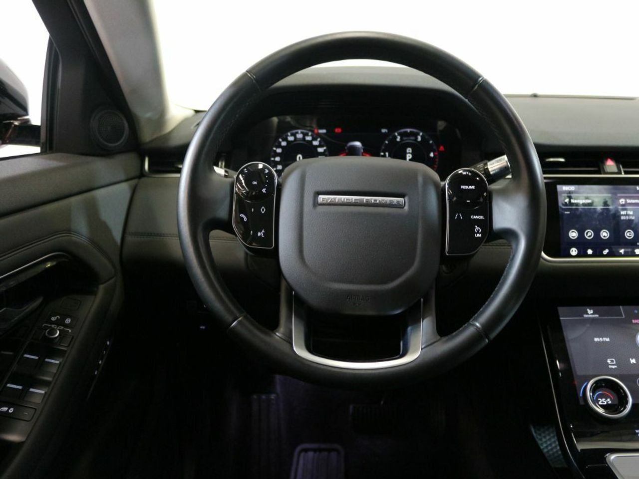 Foto Land-Rover Range Rover Evoque 21