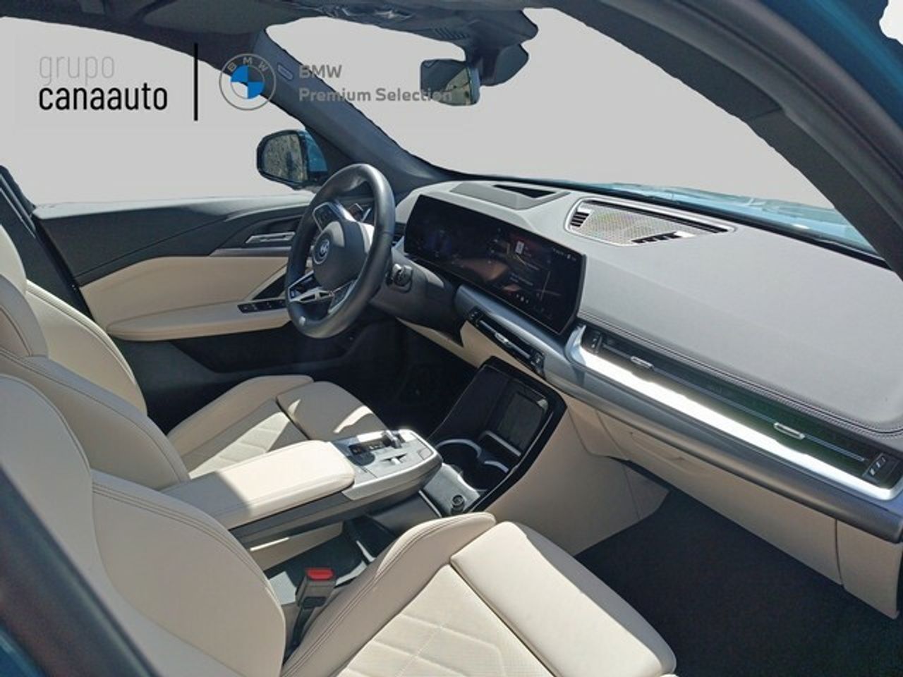 Foto BMW iX1 8