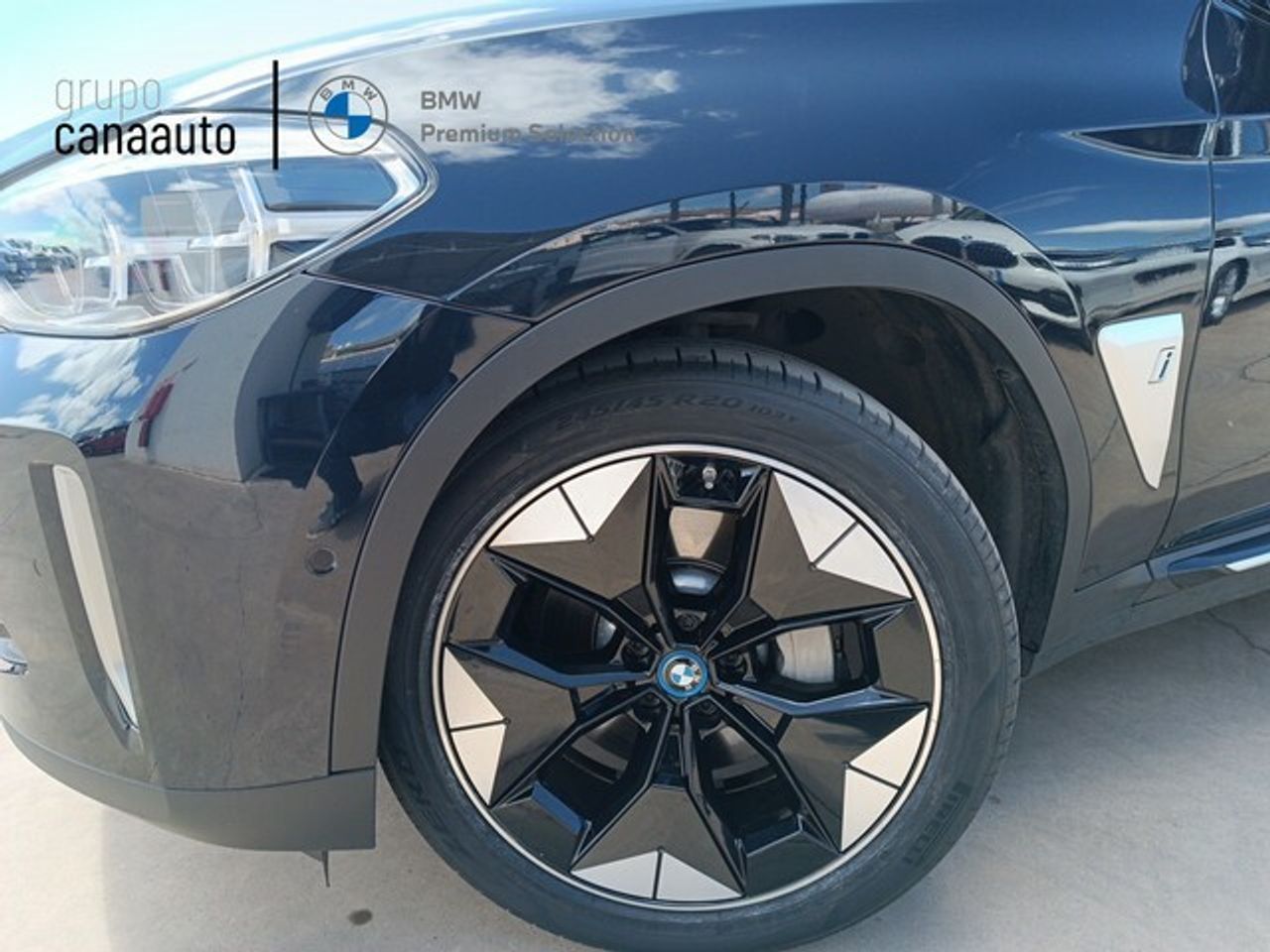 Foto BMW iX3 6