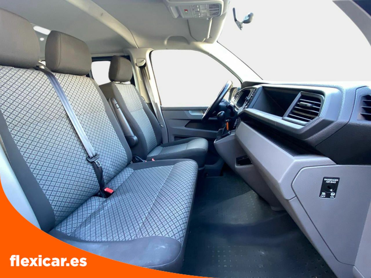 Foto Volkswagen Caravelle 15
