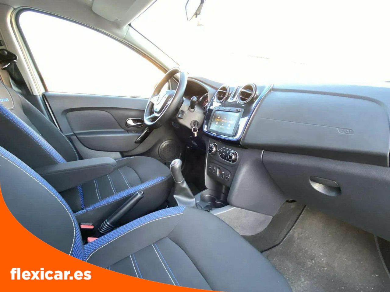 Foto Dacia Sandero 18