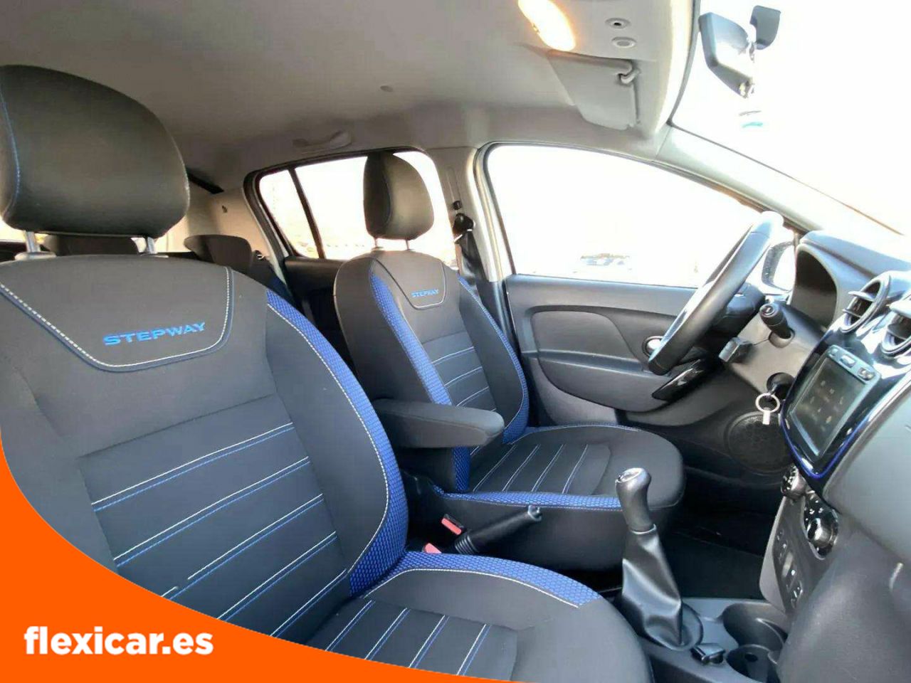 Foto Dacia Sandero 19