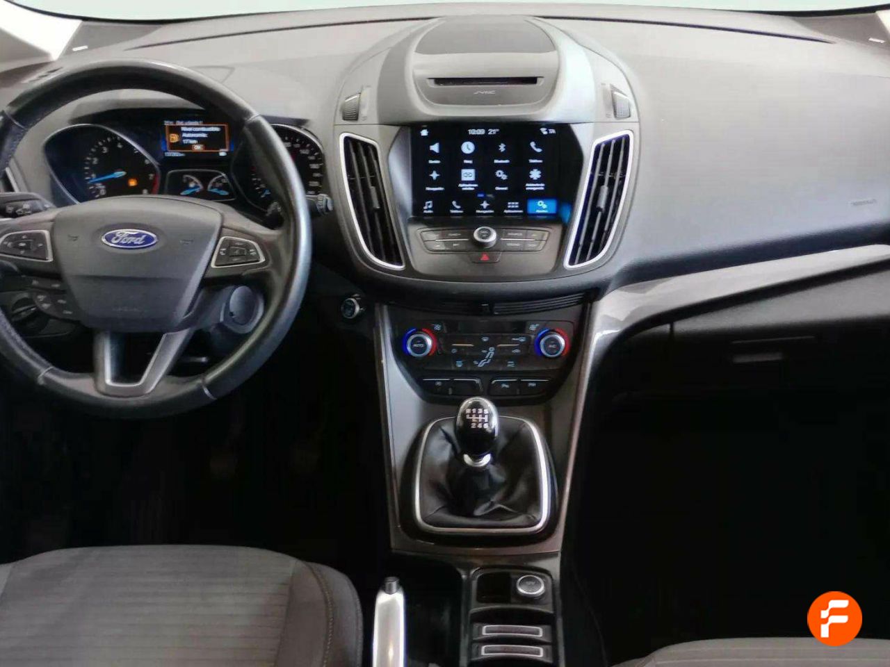 Foto Ford Grand C-MAX 8