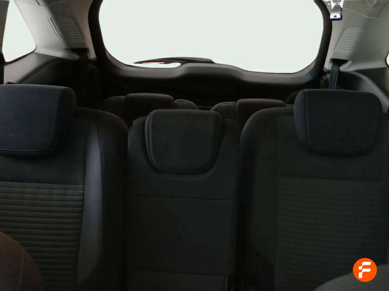 Foto Ford Grand C-MAX 14