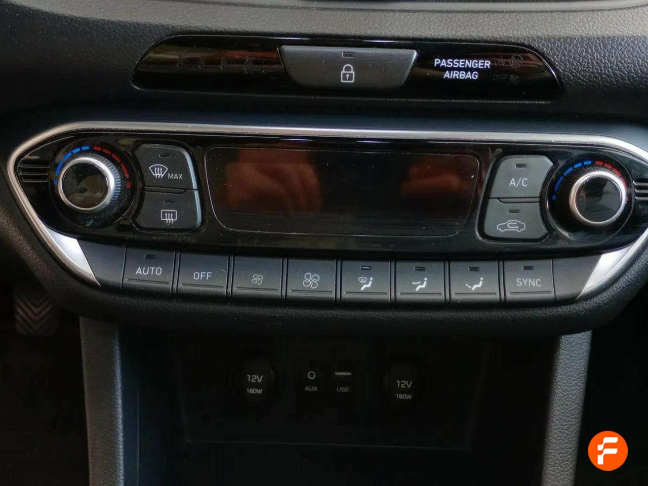 Foto Hyundai i30 16