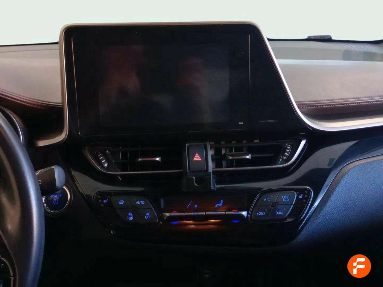 Foto Toyota C-HR 8