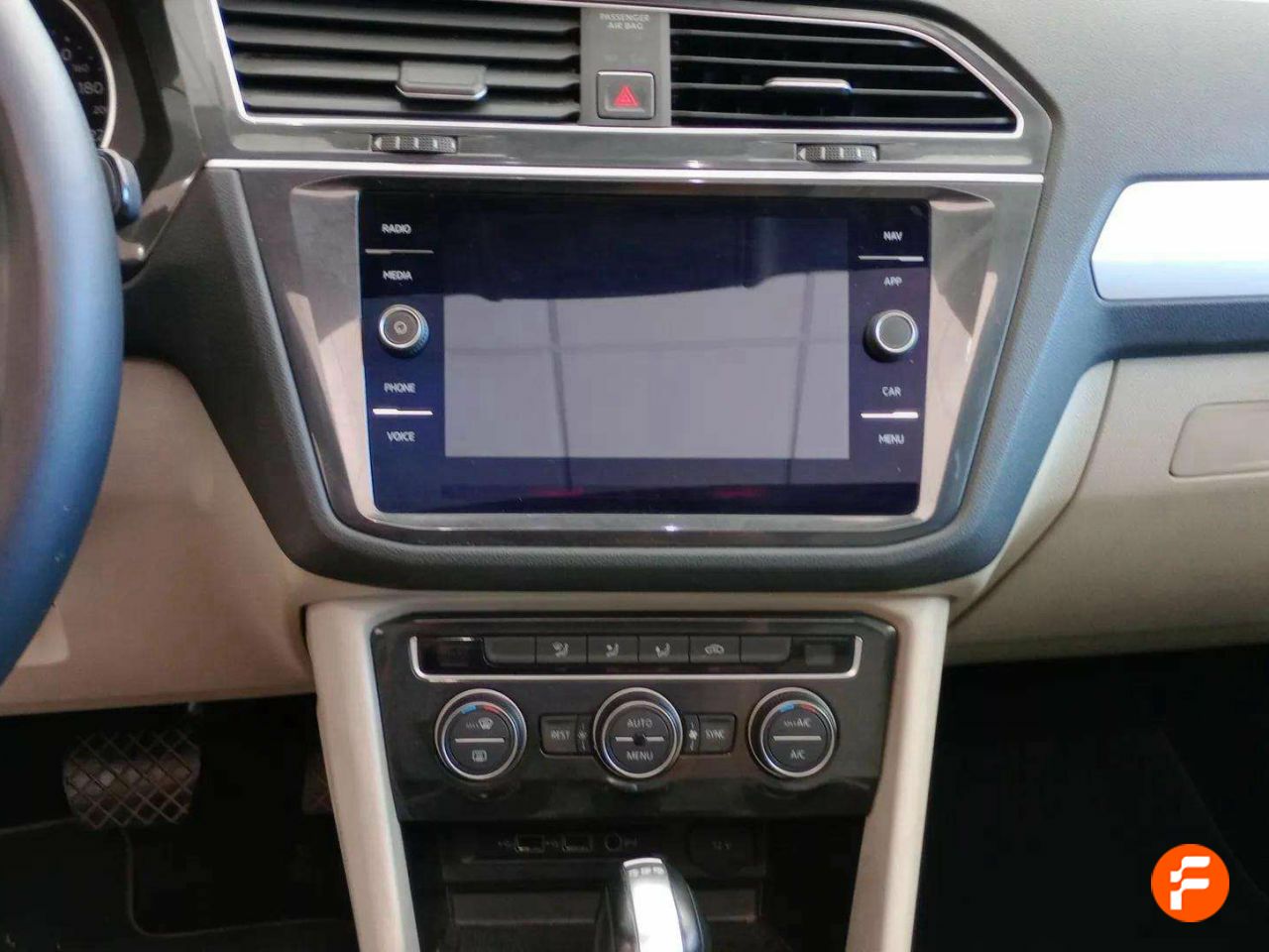 Foto Volkswagen Tiguan 8