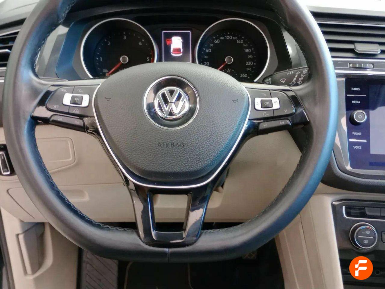 Foto Volkswagen Tiguan 9