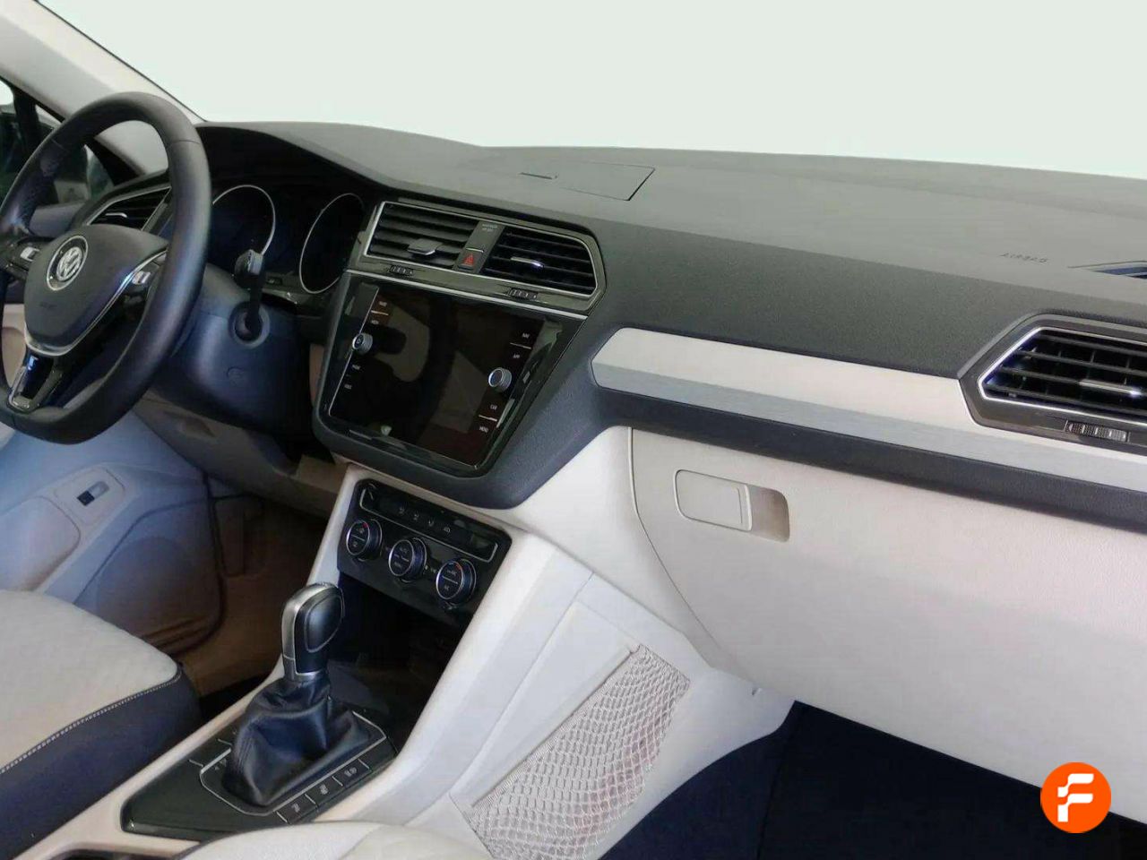 Foto Volkswagen Tiguan 11