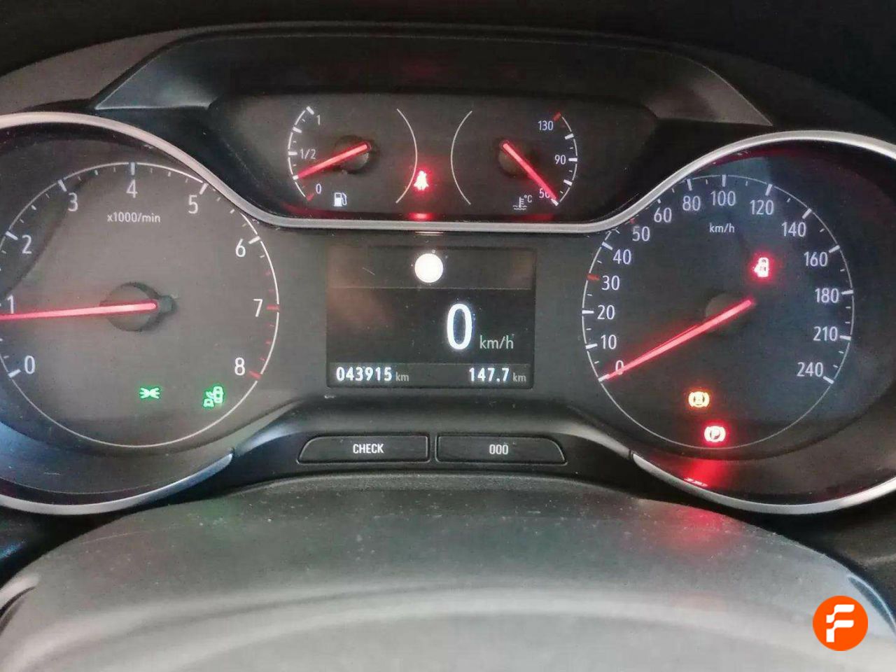 Foto Opel Grandland X 10