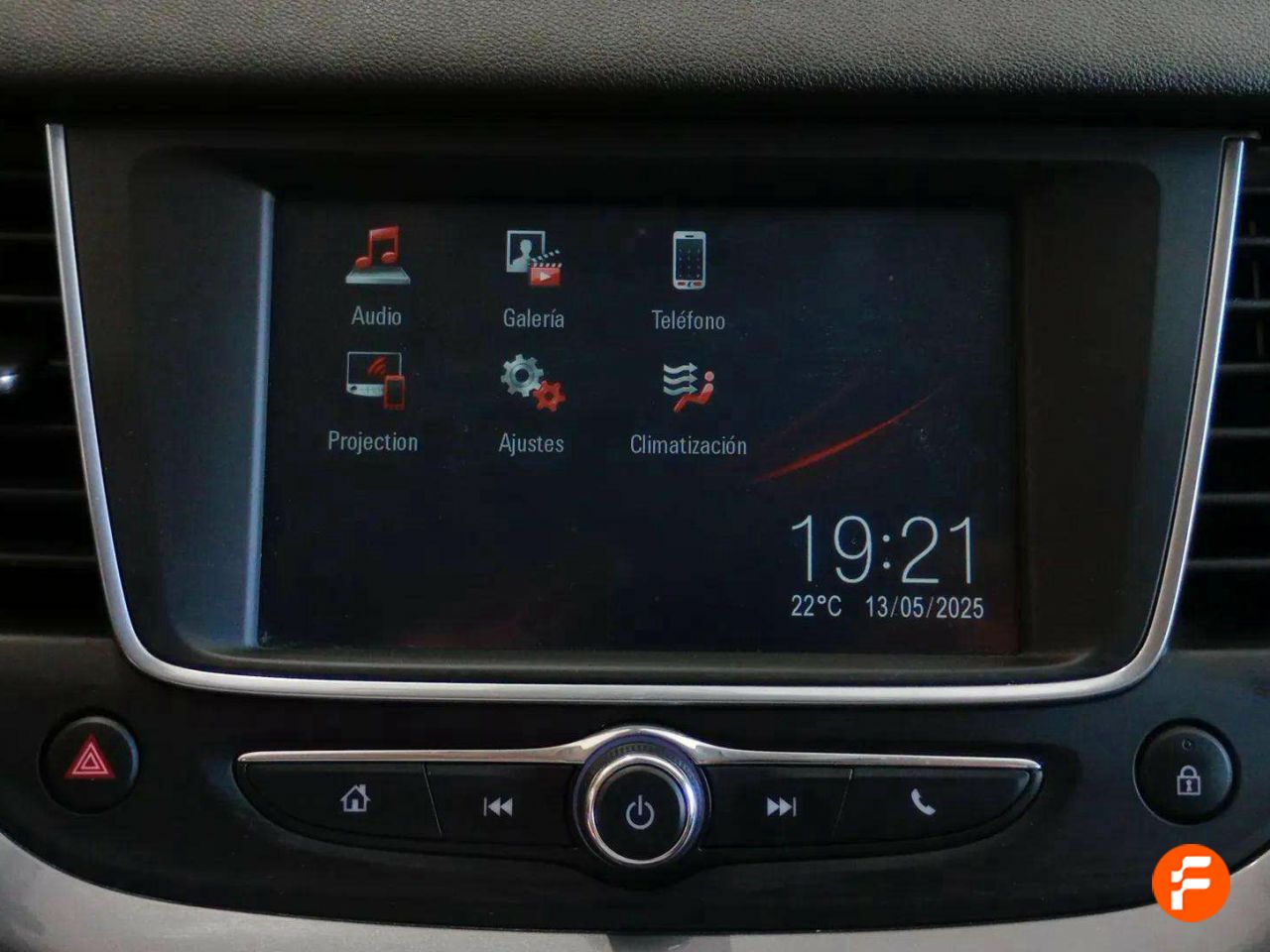 Foto Opel Grandland X 17
