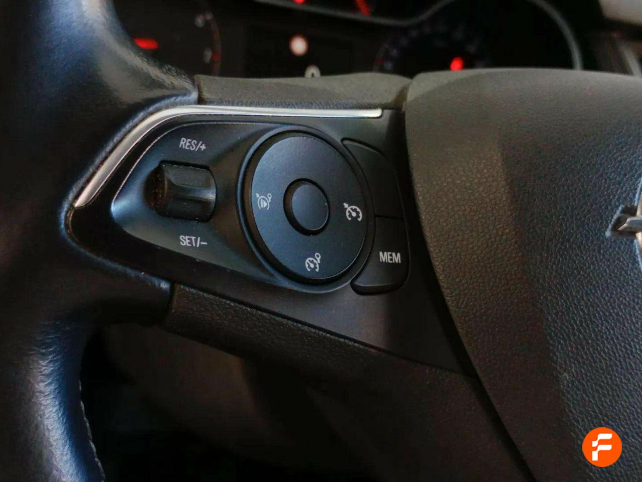 Foto Opel Grandland X 21