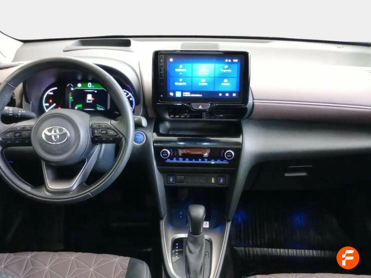 Foto Toyota Yaris 8