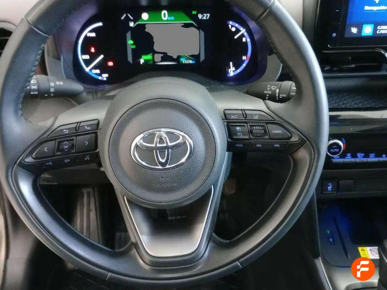 Foto Toyota Yaris 10