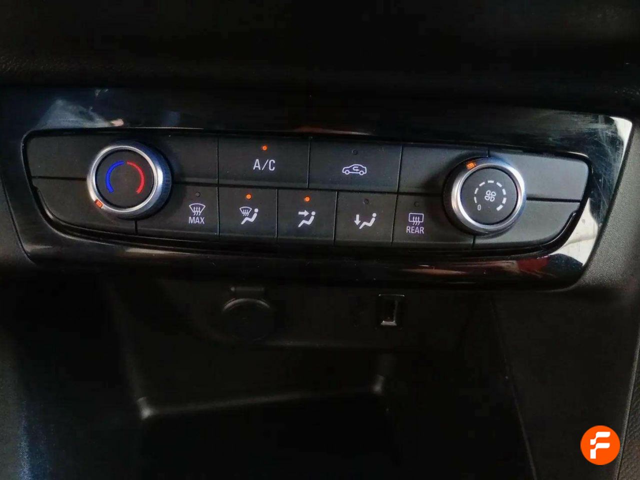 Foto Opel Corsa 15