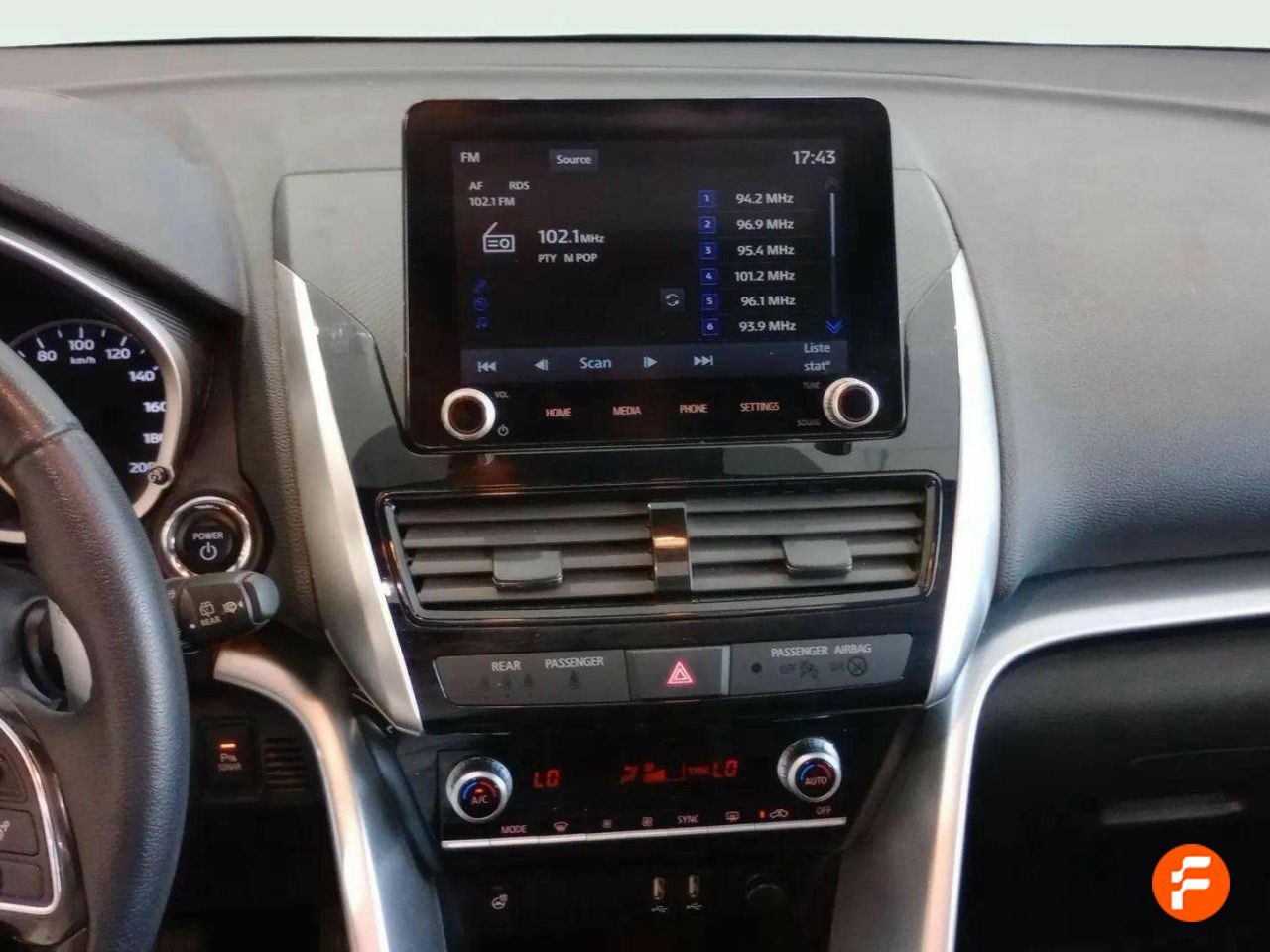 Foto Mitsubishi Eclipse Cross 9