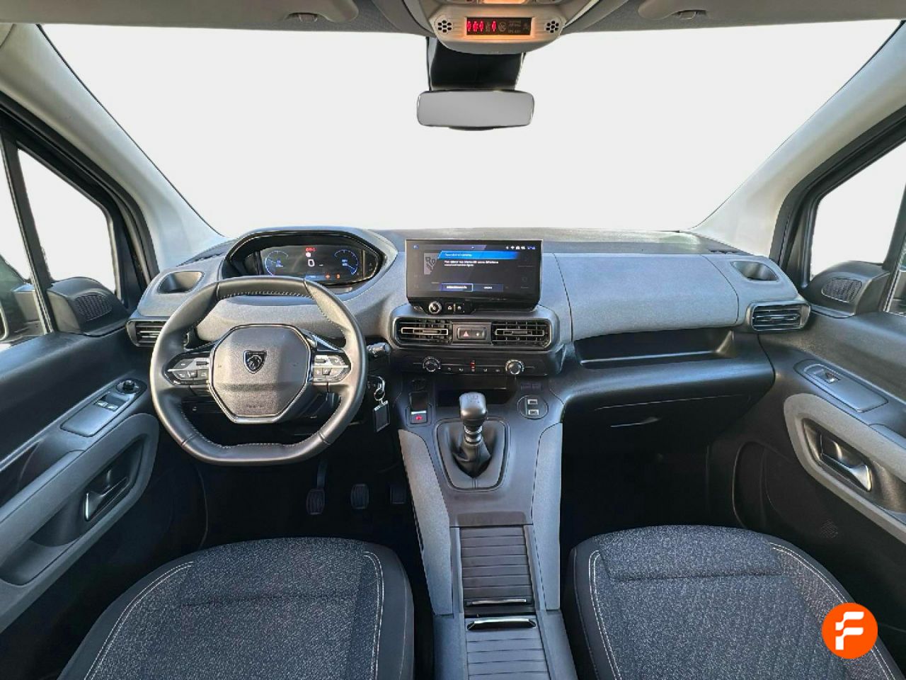 Foto Peugeot Rifter 17