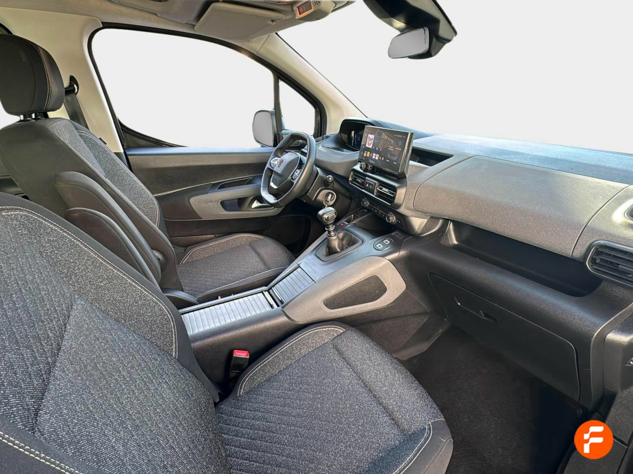 Foto Peugeot Rifter 18