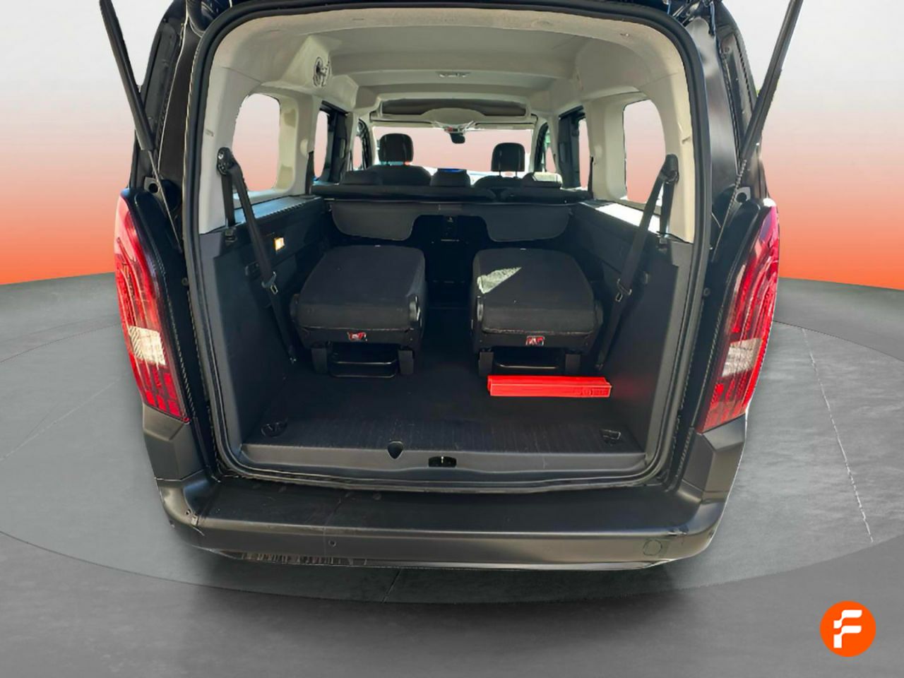 Foto Peugeot Rifter 21