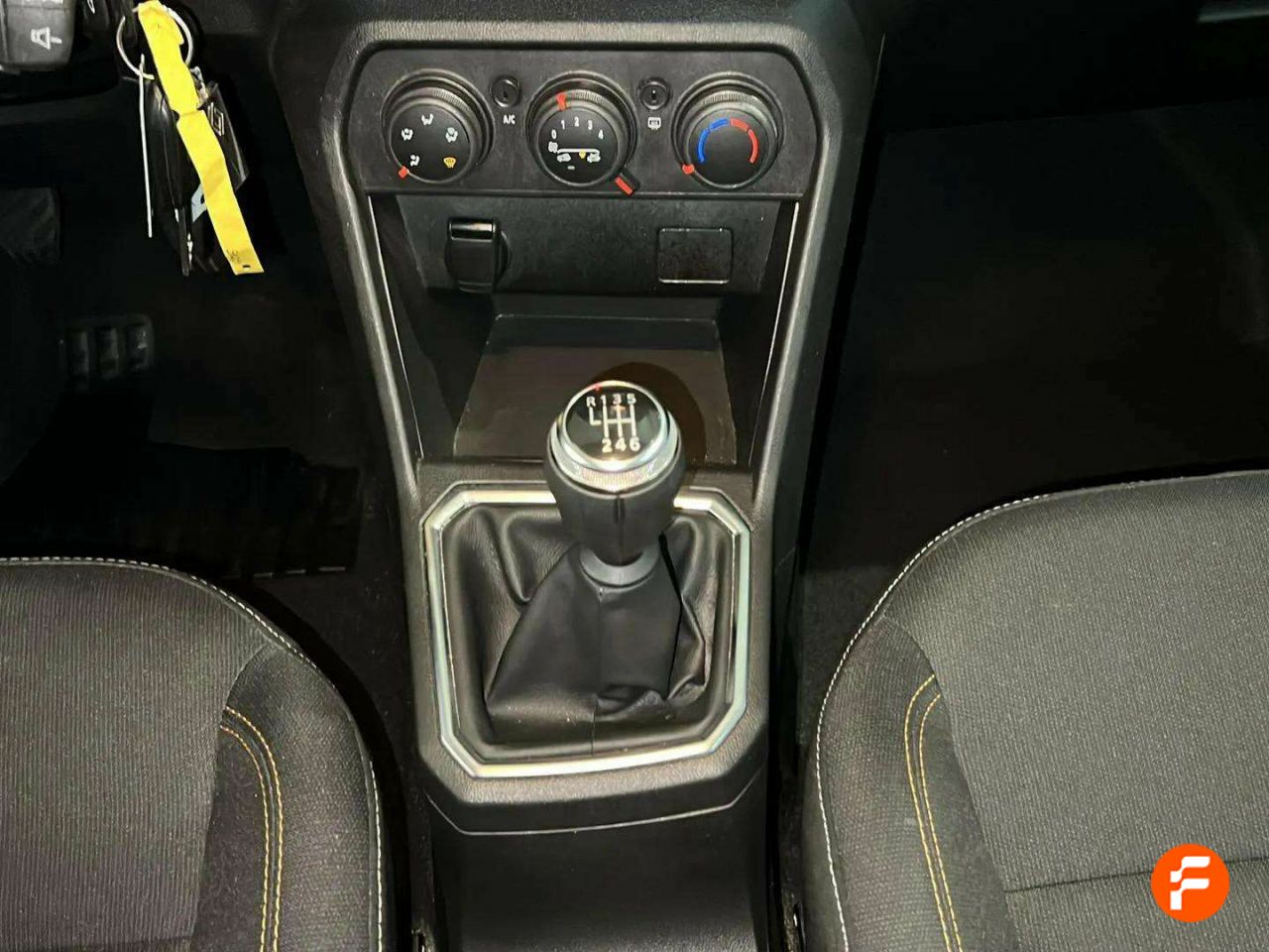 Foto Dacia Sandero 17