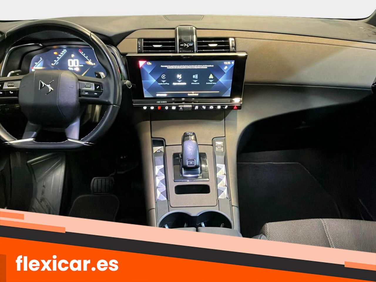 Foto DS Automobiles DS 7 11