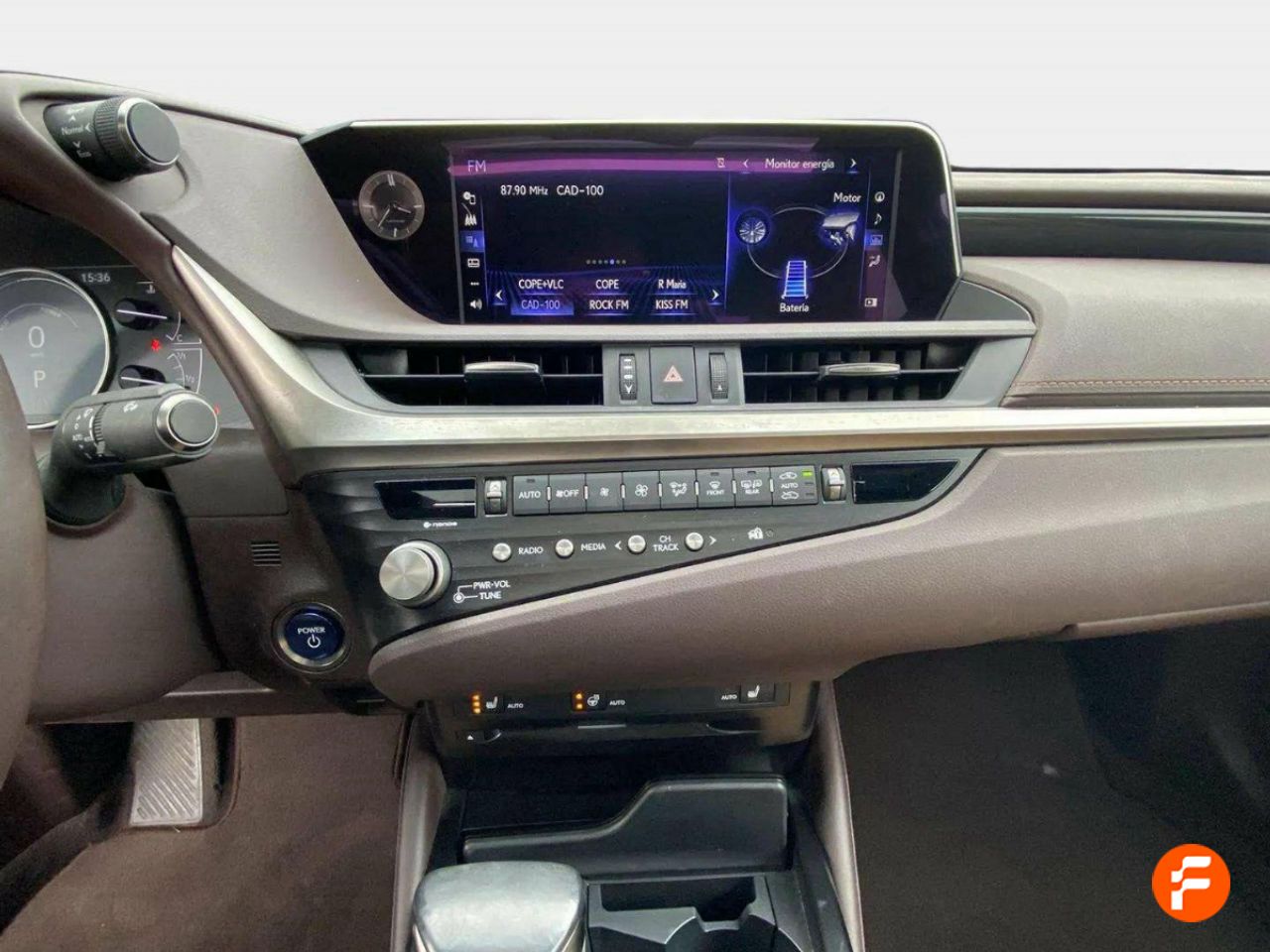 Foto Lexus ES 17