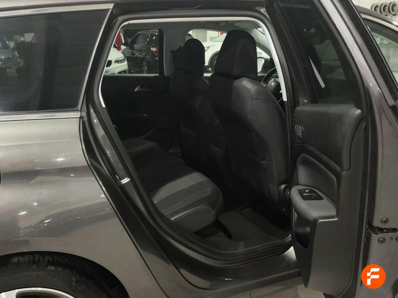 Foto Peugeot 308 9