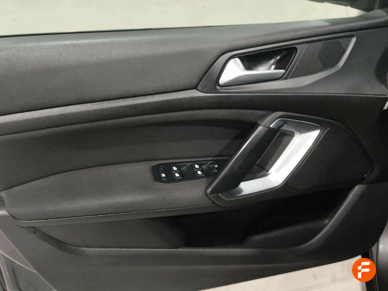 Foto Peugeot 308 13