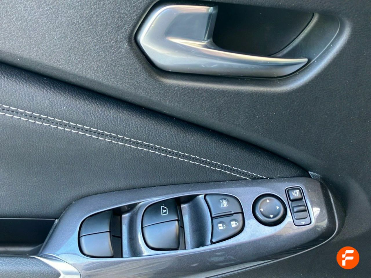 Foto Nissan Juke 18