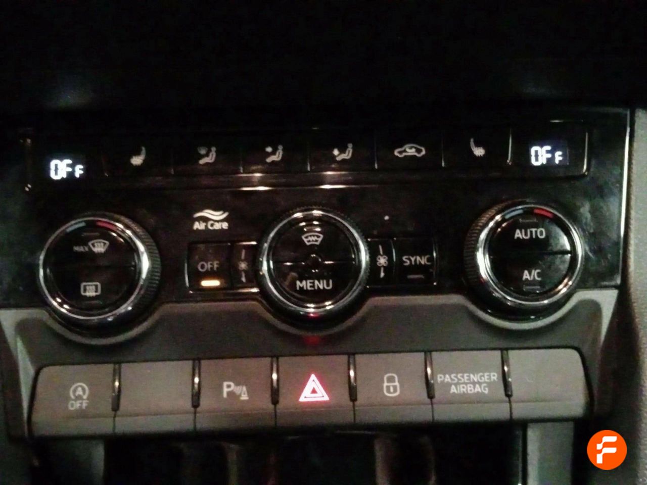 Foto Skoda Karoq 11