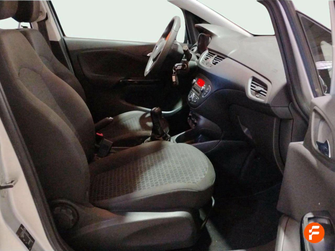 Foto Opel Corsa 12