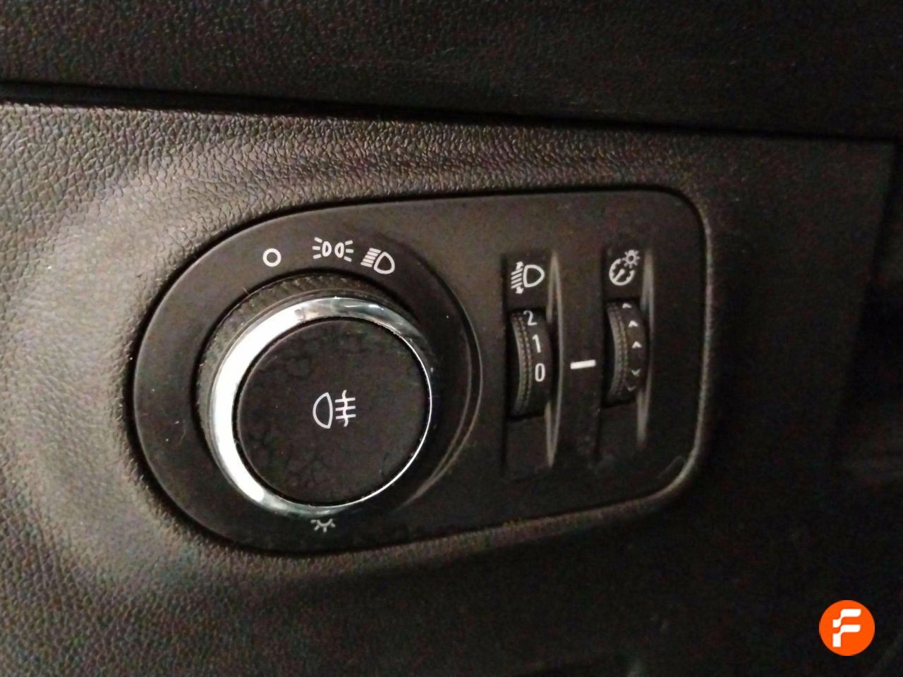 Foto Opel Corsa 15