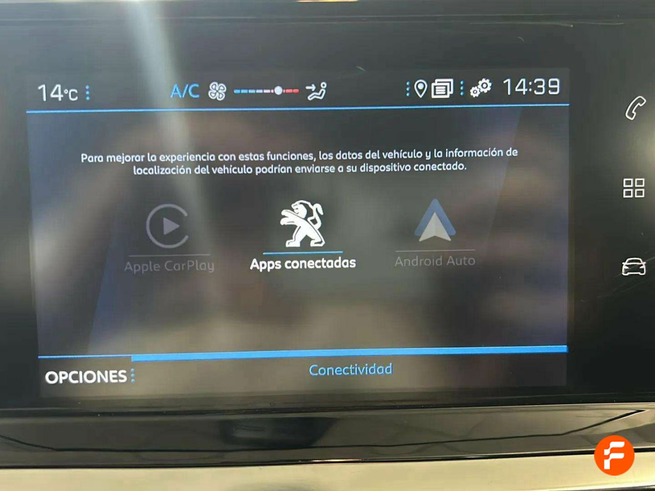 Foto Peugeot 208 12