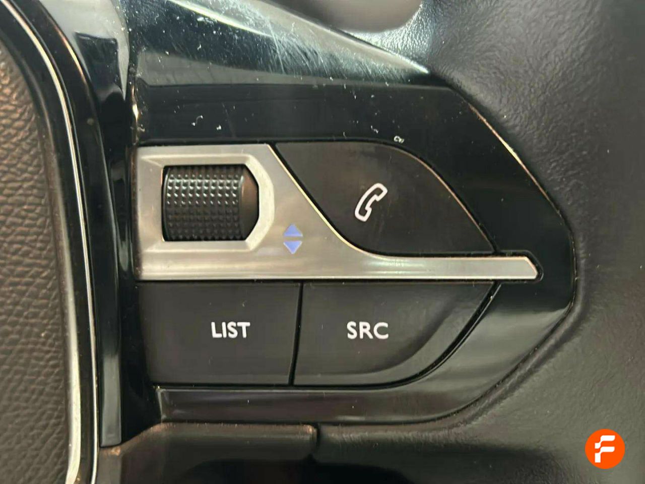 Foto Peugeot 208 15